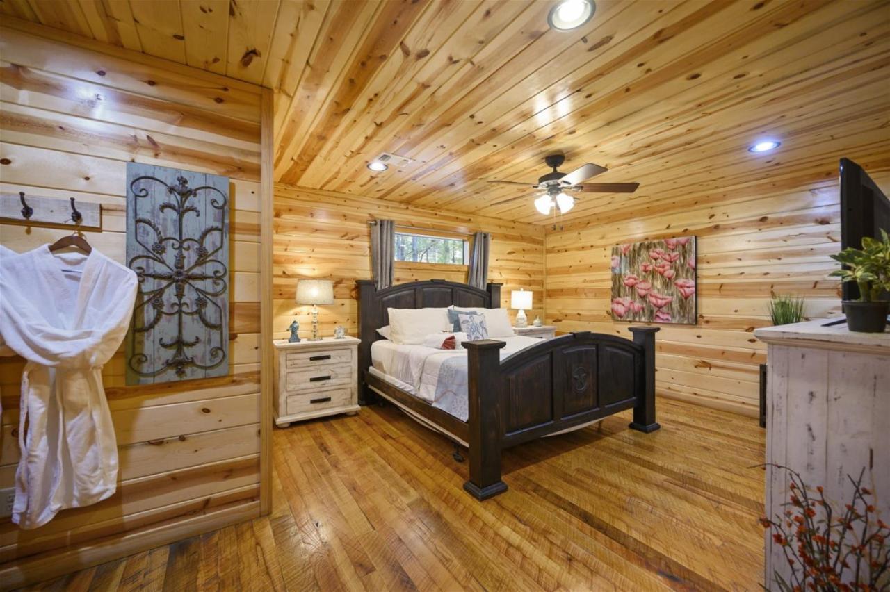 Shear Pleasure Villa Broken Bow Bagian luar foto